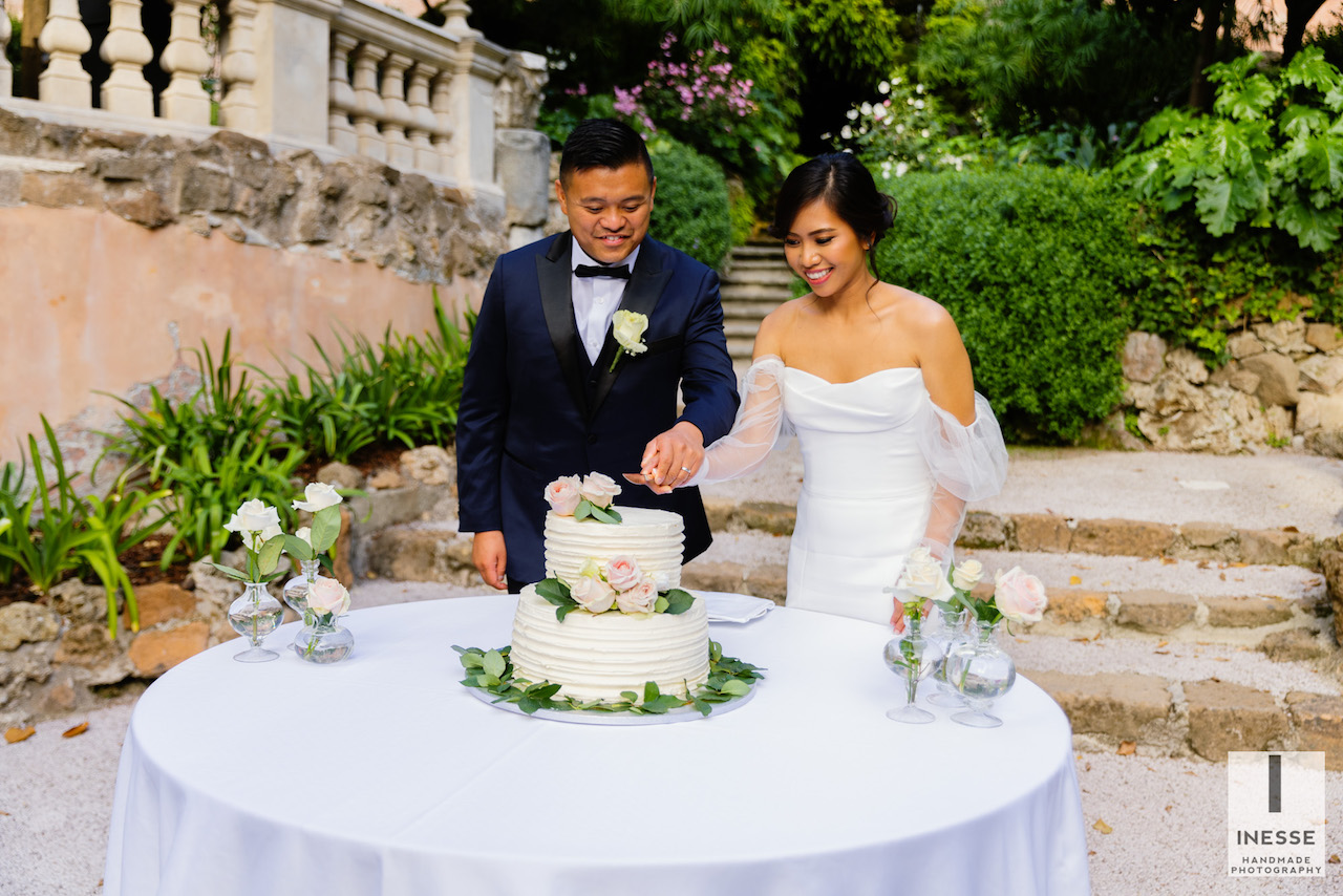Unfolding The Mysteries Of Wedding Cake Traditions - Bakingo Blog